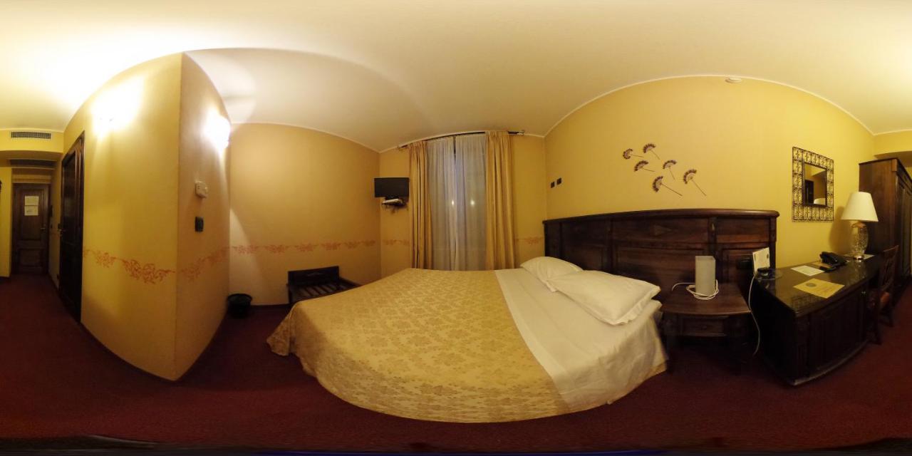 Hotel Damian Park Delle Magnolie 4*